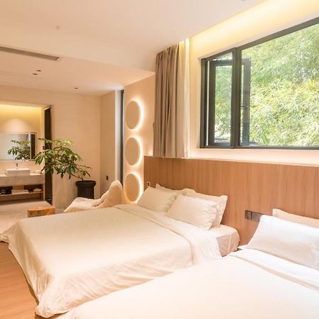 Nuan Nuan Inn Deqing Екстер'єр фото