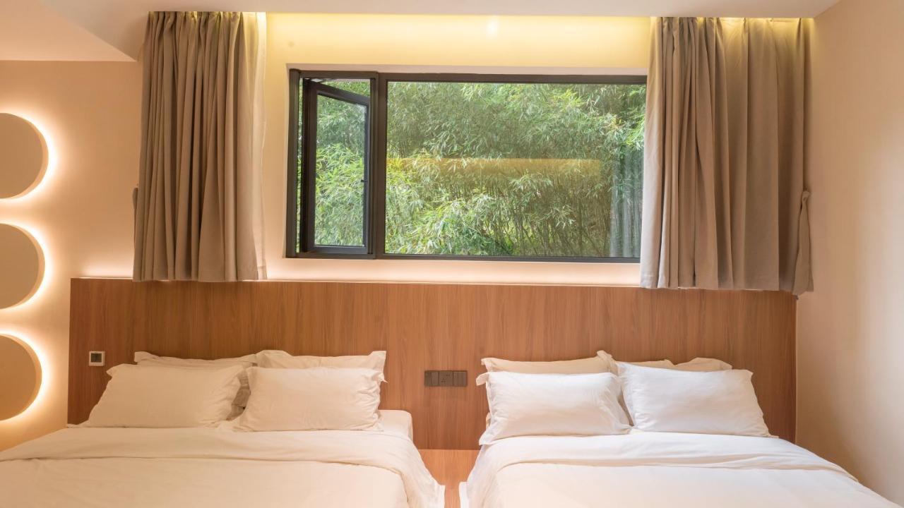 Nuan Nuan Inn Deqing Екстер'єр фото